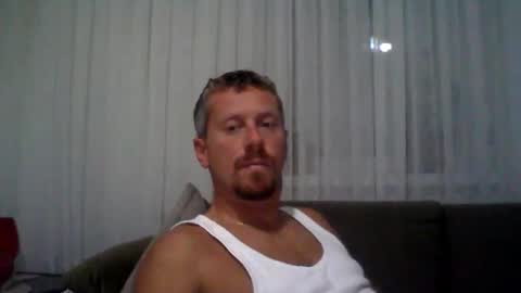 Snapshot of danisami12345 chatting on 22, 10, 2025 daniel online show from 22, 10, 2025