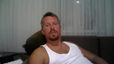 Snapshot of danisami12345 chatting on 26, 10, 2025 daniel online show from 26, 10, 2025