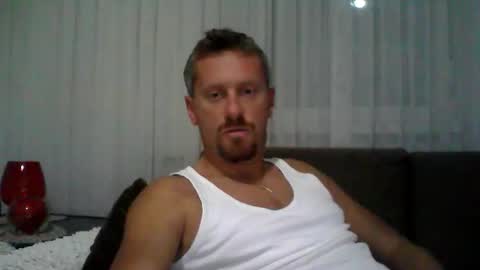 Snapshot of danisami12345 chatting on 6, 11, 2025 daniel online show from 6, 11, 2025