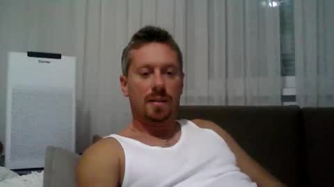 Snapshot of danisami12345 chatting on 21, 11, 2025 daniel online show from 21, 11, 2025