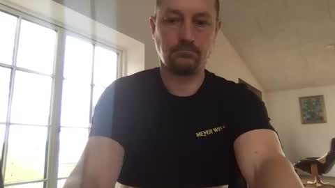 Snapshot of danishjss chatting on 13, 4, 2026 danishjss online show from 13, 4, 2026
