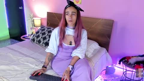 Dannacastle online show from 17, 1, 2025