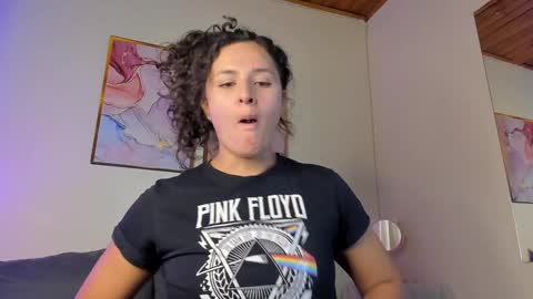Snapshot of danna_lovs chatting on 20, 1, 2025 Danna Lovs online show from 20, 1, 2025