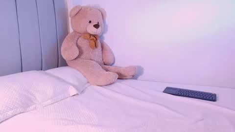 Snapshot of dannahyde chatting on 23, 2, 2026 Insta DannaBlueX online show from 23, 2, 2026