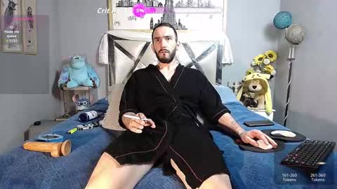 Danny and Alex online show from 19, 12, 2025