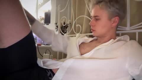 danny online show from 26, 10, 2025