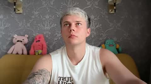 danny online show from 28, 7, 2026