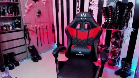 Snapshot of dante_infernos chatting on 11, 2, 2025 Dante online show from 11, 2, 2025