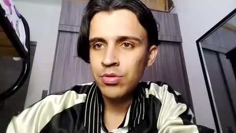 Snapshot of danylano chatting on 9, 10, 2025 Daniel online show from 9, 10, 2025