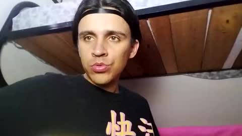 Snapshot of danylano chatting on 3, 11, 2025 Daniel online show from 3, 11, 2025