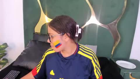 daphne_culeht online show from 23, 6, 2026