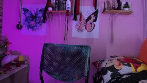 Snapshot of daphneandrade chatting on 9, 2, 2025 daphneandrade online show from 9, 2, 2025