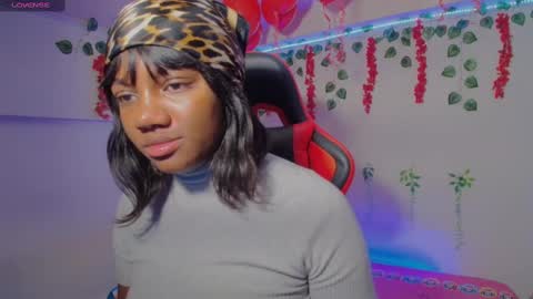 Snapshot of daphnewalker__ chatting on 23, 2, 2025 Daphne online show from 23, 2, 2025