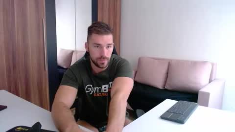 darius_94 online show from 13, 10, 2025