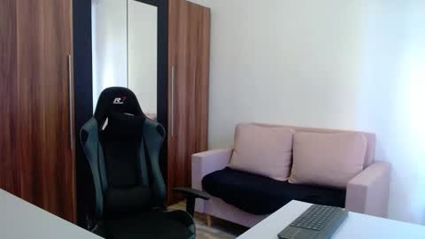 darius_94 online show from 31, 10, 2025