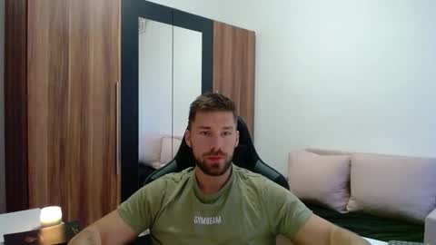 darius_94 online show from 3, 2, 2026