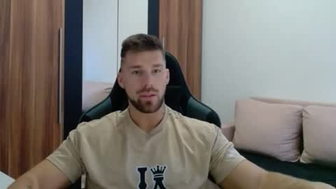 darius_94 online show from 18, 2, 2026