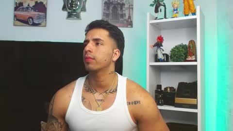 Darius Phoenix  online show from 29, 1, 2025