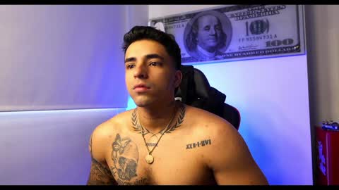 Darius Phoenix  online show from 5, 2, 2025