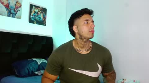 Darius Phoenix  online show from 21, 4, 2026