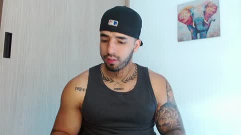 Snapshot of darius_phoenix chatting on 25, 6, 2026 Darius Phoenix online show from 25, 6, 2026