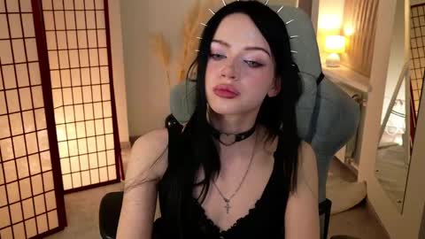 Snapshot of dark_diva chatting on 16, 4, 2026 Diva online show from 16, 4, 2026