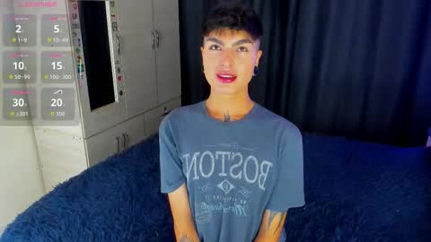 Snapshot of dark_lucky chatting on 19, 9, 2025 Juanito online show from 19, 9, 2025