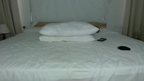 dark_qween online show from 15, 12, 2025