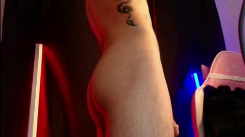 Snapshot of dark_rosse1 chatting on 18, 4, 2026 rosse online show from 18, 4, 2026