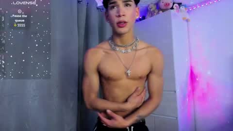 Snapshot of darkboy26_ chatting on 24, 9, 2025 Blake online show from 24, 9, 2025