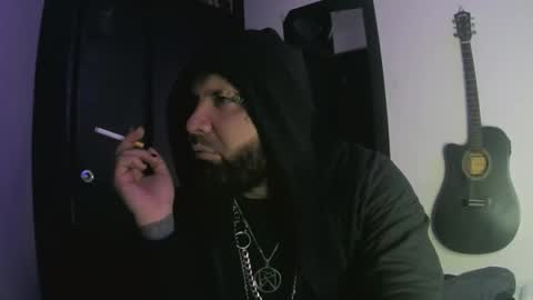 Snapshot of darkclothes chatting on 5, 1, 2025 darkclothes online show from 5, 1, 2025