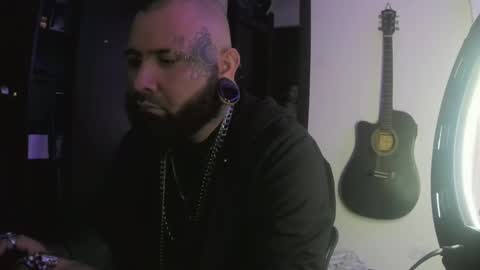 Snapshot of darkclothes chatting on 5, 1, 2025 darkclothes online show from 5, 1, 2025