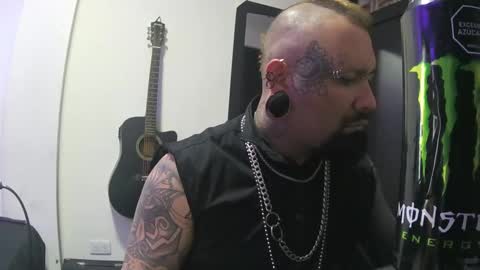 Snapshot of darkclothes chatting on 15, 1, 2025 darkclothes online show from 15, 1, 2025