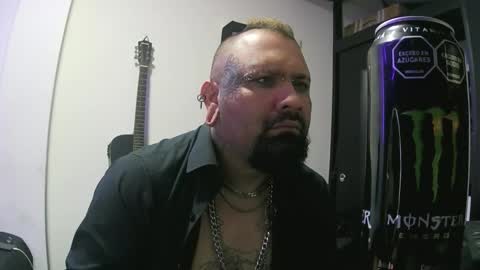 Snapshot of darkclothes chatting on 17, 1, 2025 darkclothes online show from 17, 1, 2025