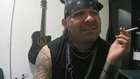 Snapshot of darkclothes chatting on 22, 1, 2025 darkclothes online show from 22, 1, 2025