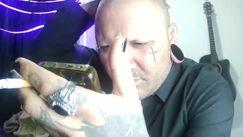 Snapshot of darkclothes chatting on 22, 1, 2025 darkclothes online show from 22, 1, 2025