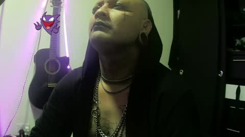 Snapshot of darkclothes chatting on 25, 1, 2025 darkclothes online show from 25, 1, 2025