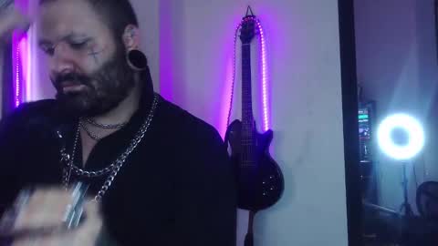 Snapshot of darkclothes chatting on 27, 2, 2025 darkclothes online show from 27, 2, 2025