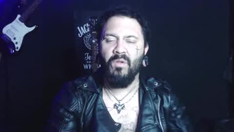 Snapshot of darkclothes chatting on 16, 9, 2025 darkclothes online show from 16, 9, 2025