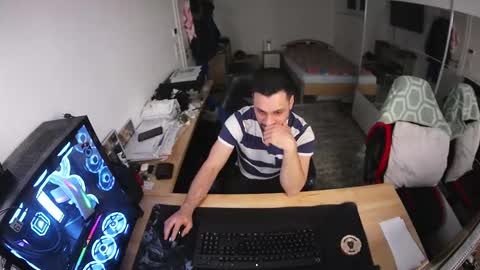 darkschneider_ online show from 16, 2, 2025