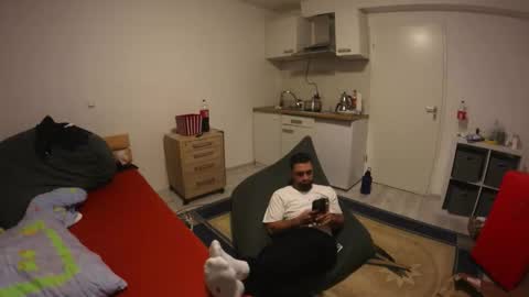 darkschneider_ online show from 30, 10, 2025