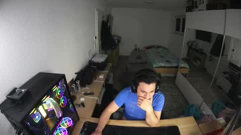 darkschneider_ online show from 6, 1, 2026