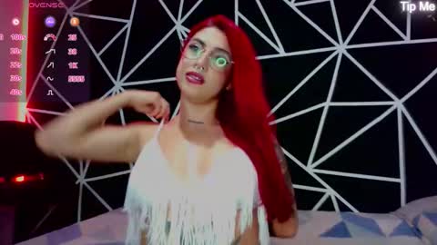 Darlyhooper online show from 19, 11, 2025