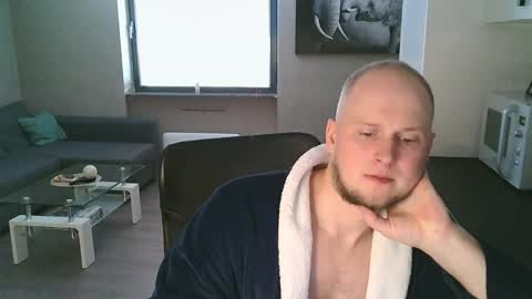 Snapshot of dartanjanas chatting on 12, 10, 2025 Dario online show from 12, 10, 2025