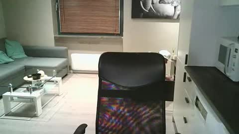 Dario online show from 5, 11, 2025