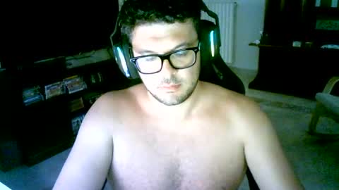 Snapshot of dartvader95 chatting on 29, 6, 2026 dartvader95 online show from 29, 6, 2026