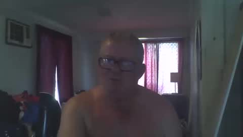 Snapshot of darwincock chatting on 15, 12, 2024 darwincock online show from 15, 12, 2024