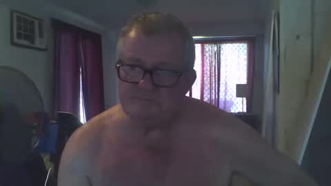 Snapshot of darwincock chatting on 12, 1, 2025 darwincock online show from 12, 1, 2025