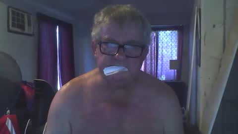 Snapshot of darwincock chatting on 28, 2, 2025 darwincock online show from 28, 2, 2025