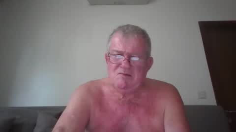 Snapshot of darwincock chatting on 1, 6, 2026 darwincock online show from 1, 6, 2026